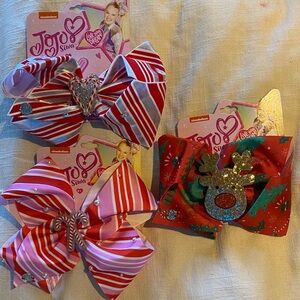 JoJo Siwa Festive Striped and Reindeer Hair Bows